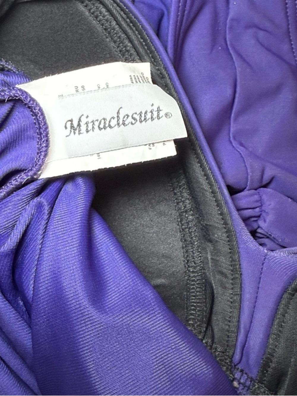 Miraclesuit One Piece Swimsuit Size 14 DD
Purple Ruched Padded Flattering Tummy - Picture 5 of 6